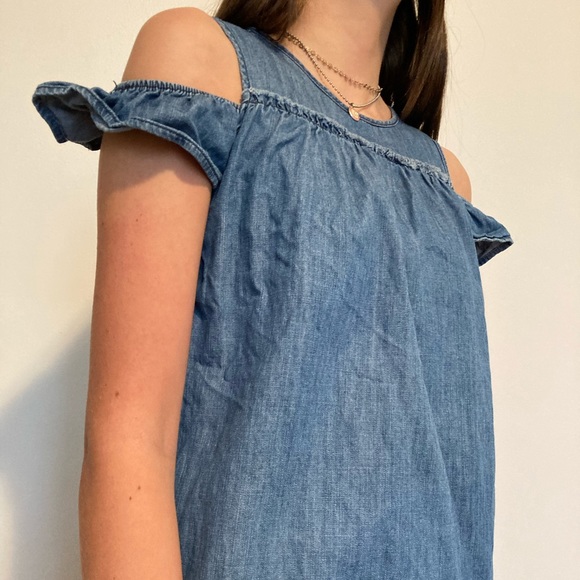 off the shoulder tank top - Picture 2 of 2